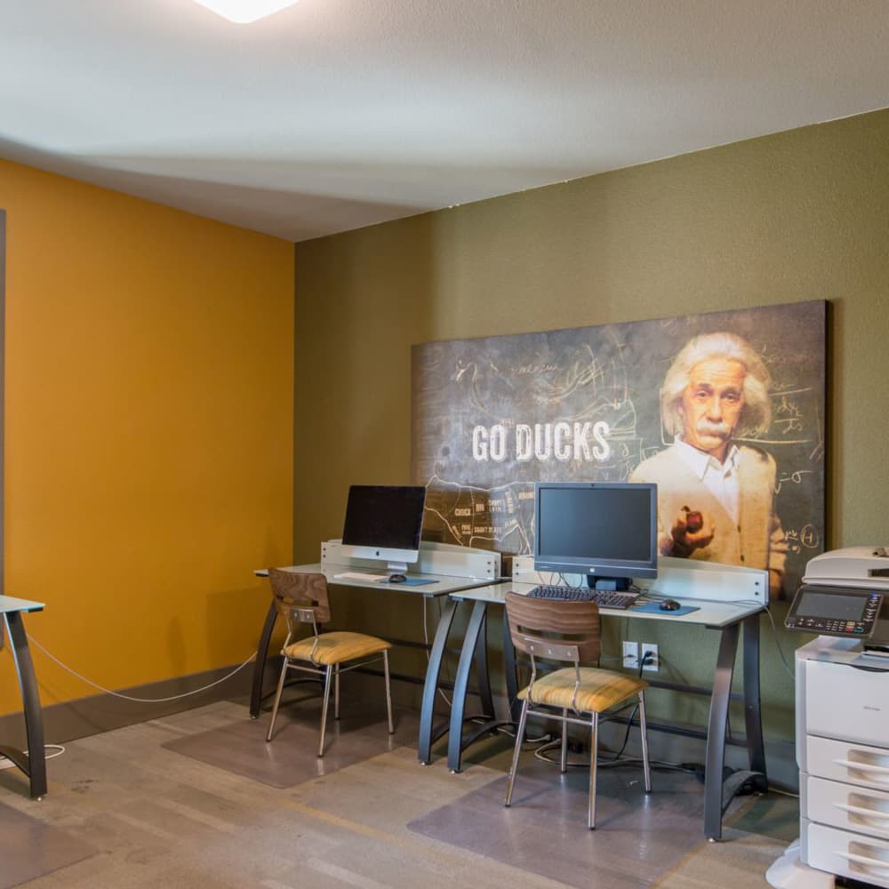 13th-Olive-Computer-Room1