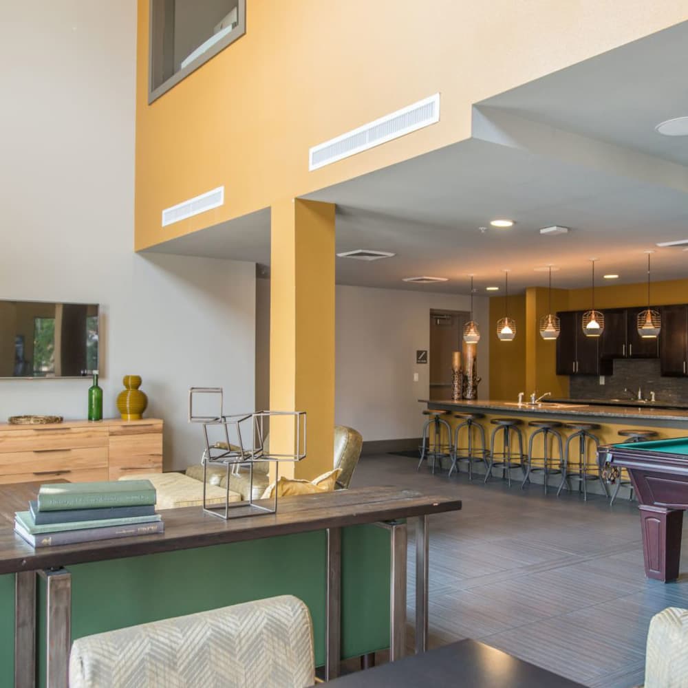 13th-Olive-Int-Lounge3