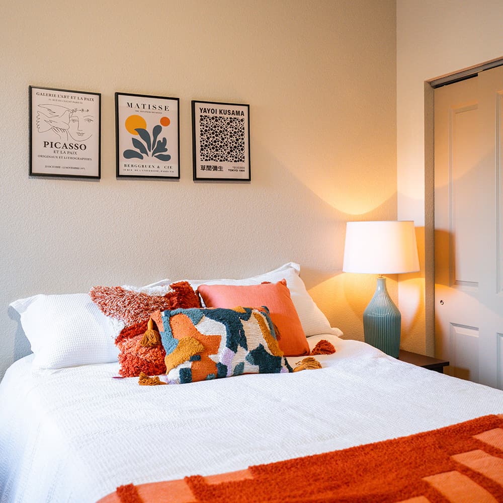 13th-&-Olive_Bedroom_Detail_1